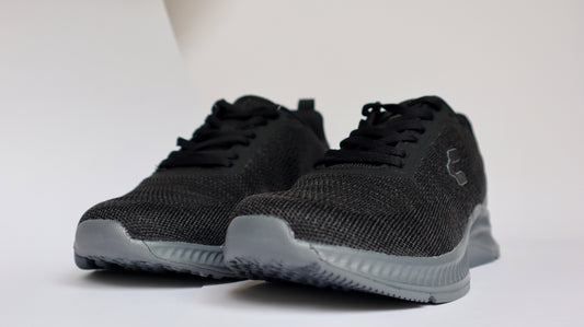 1086-W014 Running Negro